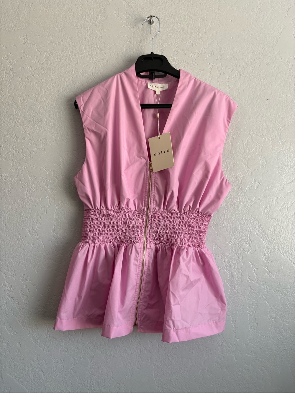 ❤️ New entro Pink Smocked Waist Zip-Front Peplum blouse